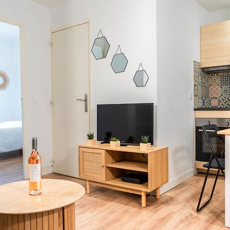 Le Refuge Urbain - Port A 2 Pas & Animaux Acceptes Apartment Toulon Exterior photo